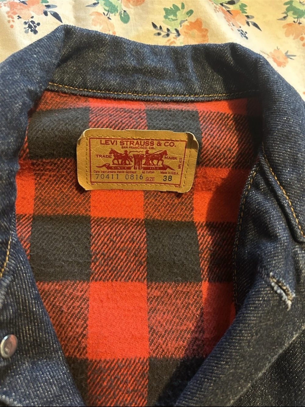 Vtg 1980s Levis Type III Trucker Dark Denim Jacket Sz 38 Buffalo Plaid Lined USA